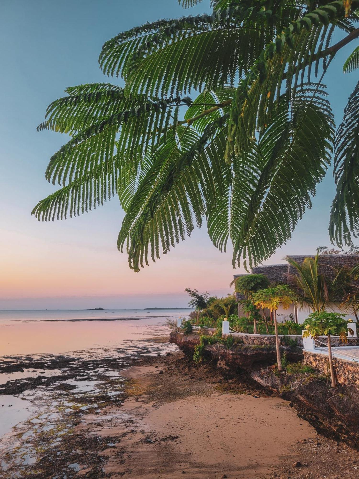 Kidoti Bay Hotel ภายนอก รูปภาพ